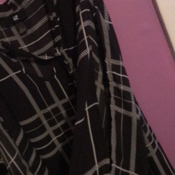 Blouse - Picture 2 of 2